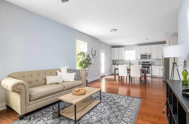 Photo - Spacious 5BR/3.5 BA Renovated Home Near Beltline with Off-Street Parking