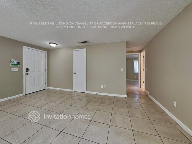 2818 W Shelton Ave