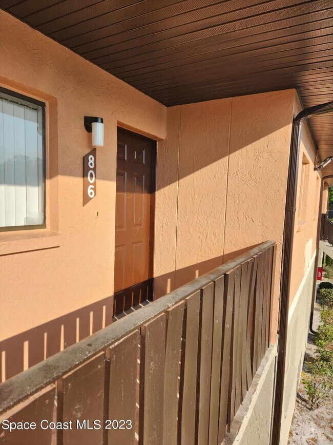 Photo - 1702 University Ln Unit 806