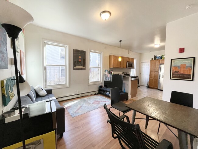 Photo - 53 Delle Ave Unit 1T