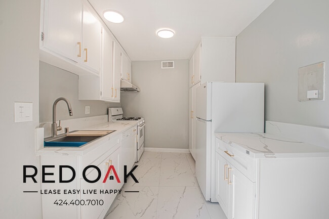 Photo - 127 W Live Oak St Unit 11