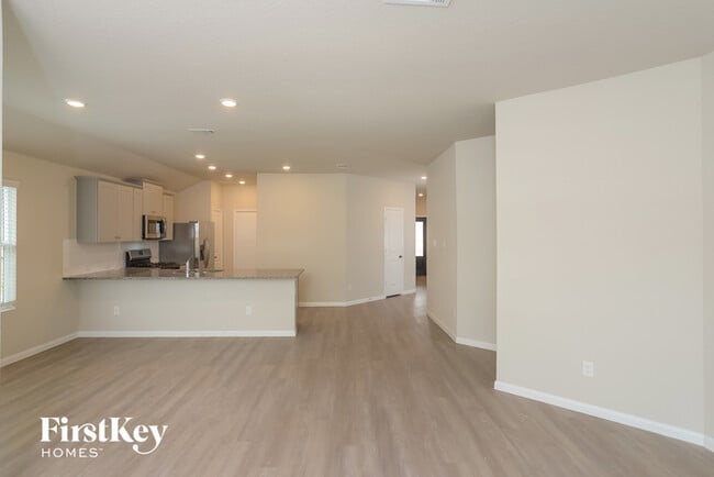 Photo - 31753 Untrodden Way