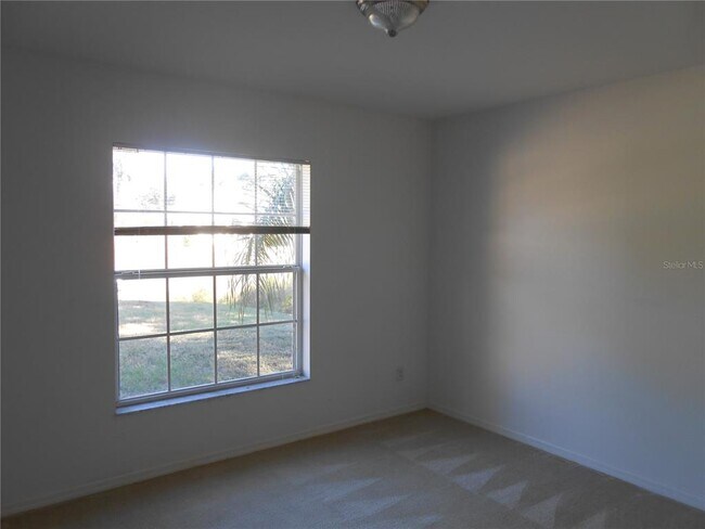 Photo - 1871 Calahan Ave