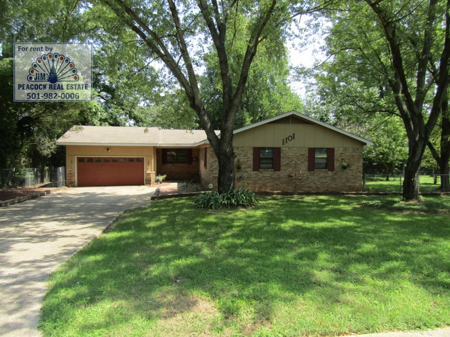 Photo - 1101 N Gray St Casa