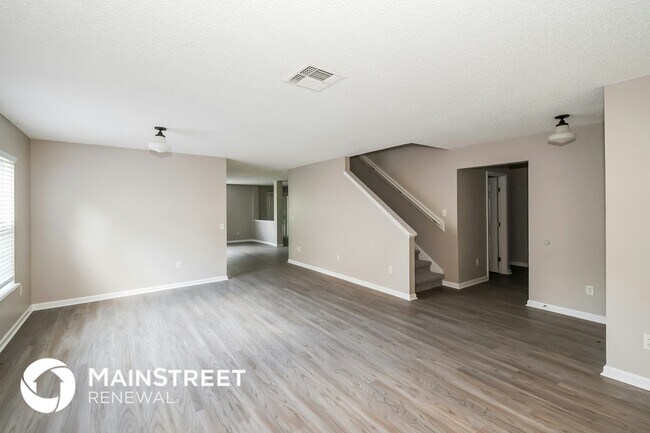 Photo - 13587 Ashford Wood Ct E