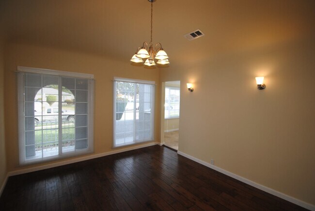 Photo - 9147 S Denker Ave