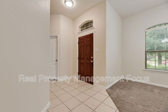 Photo - 5037 Diamond Peak Ct