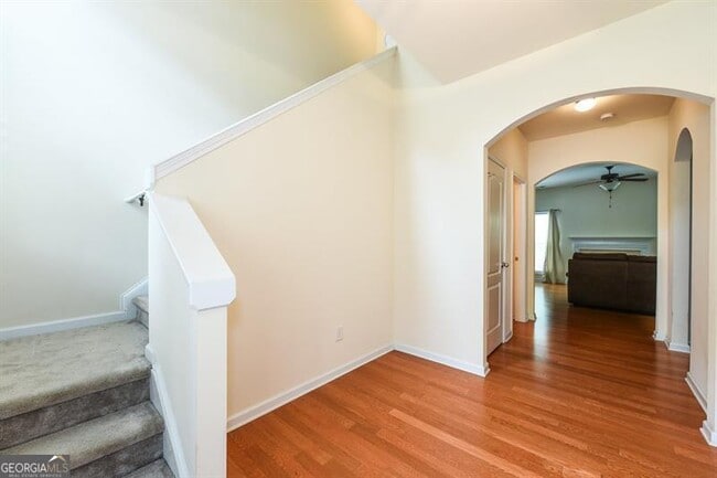 Photo - 981 Brownstone Ln SW