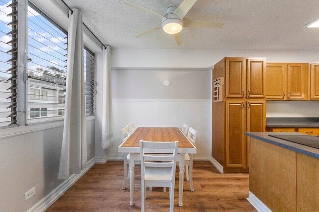Photo - Updated 2-Bedroom Condo with Koolau Views in Prime Kaneohe Location