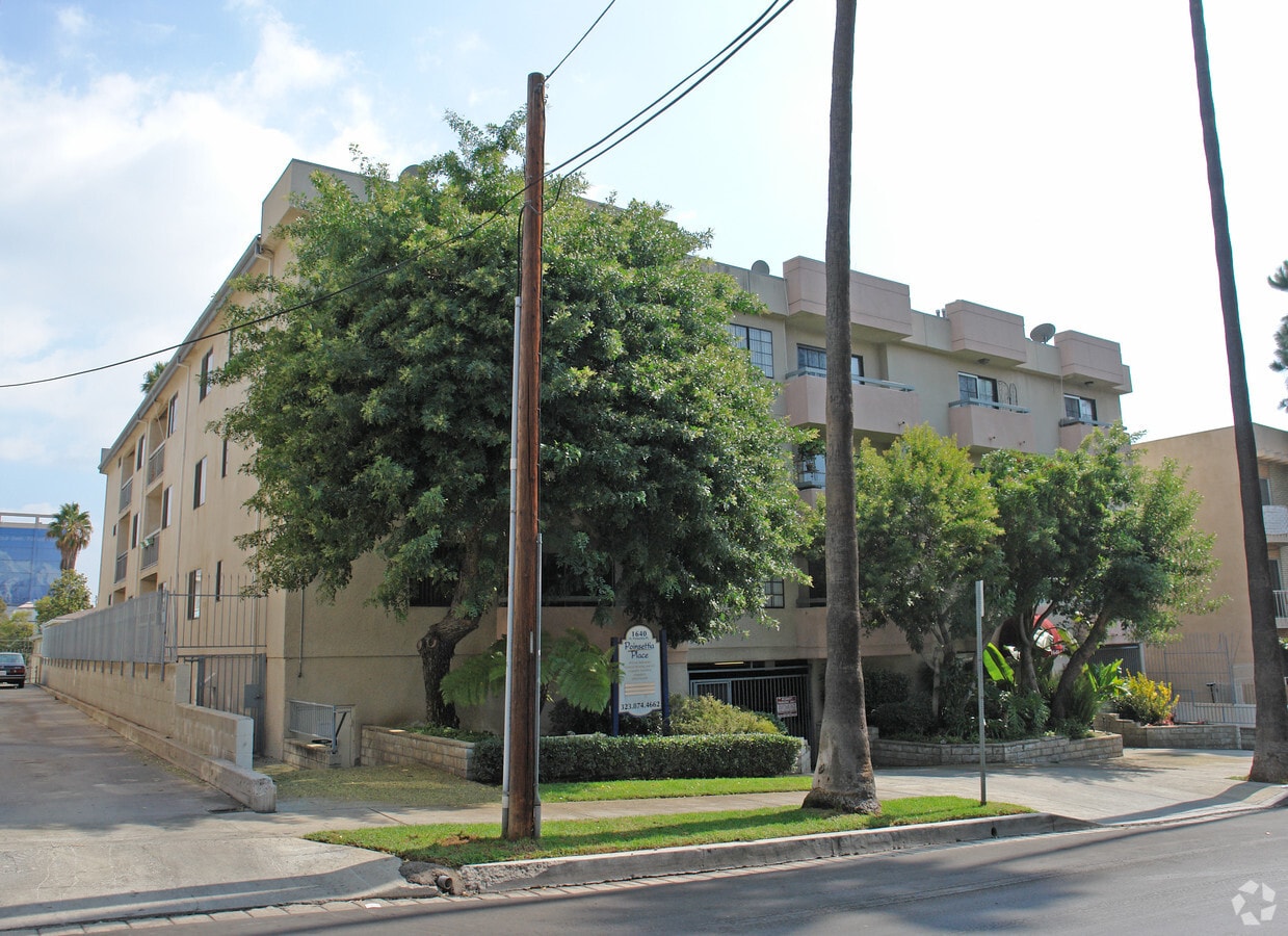 Poinsettia Place - Poinsettia Place