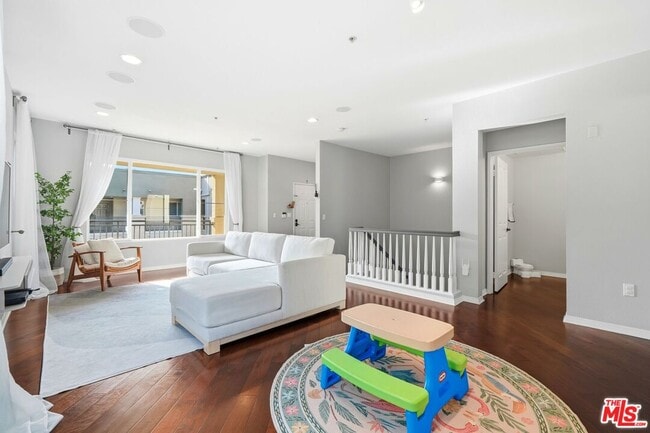 Photo - 6020 S Seabluff Dr Unit 433