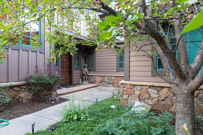 Photo - 90 Cottage Dr