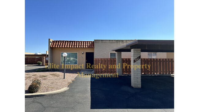 Building Photo - 901 S Pantano Pkwy Rental