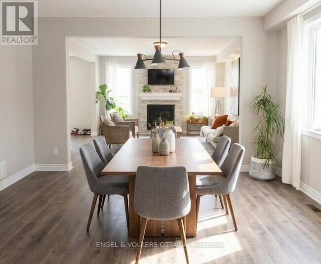 Photo - 19 Allan Moore Pl