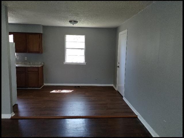 Photo - 1511 Madden Rd