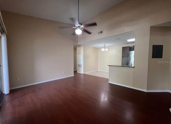 Photo - 718 Sugar Bay Way Unit 200