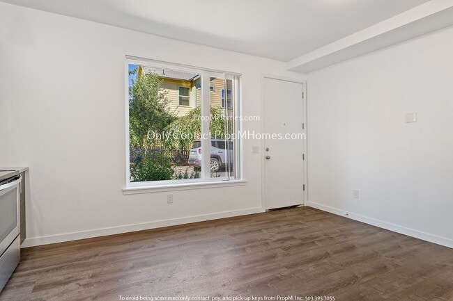 Photo - Charming Condo with Modern Amenities in Prime NE Portland Location! Unit B
