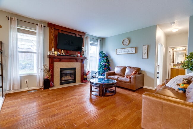 16552 NE Pacific Terrace