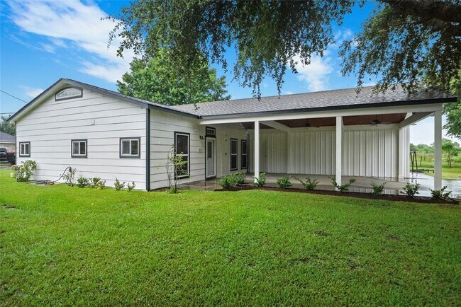 Photo - 30720 Waller Spring Creek Rd