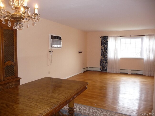 Photo - 1 Weather Vane Way