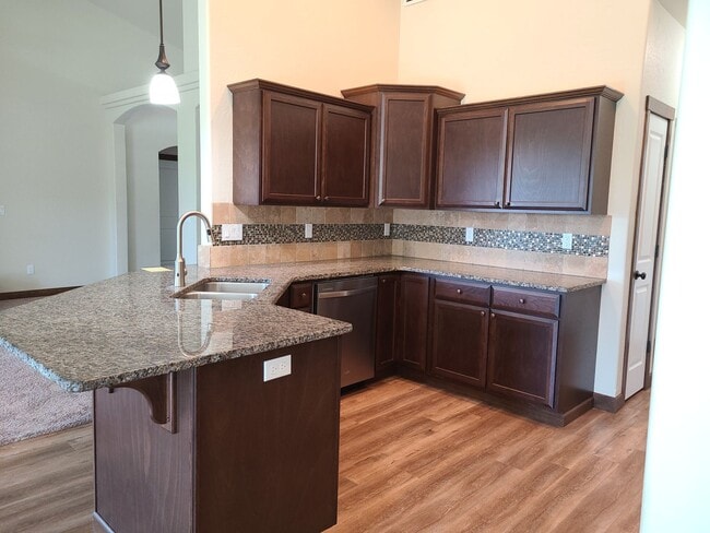 Photo - Beautiful Custom 3 bedroom 2 bath Home for...
