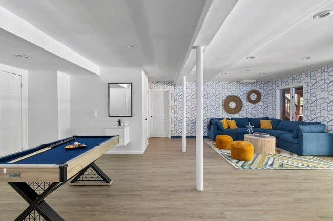 Building Photo - 2A Cherry Ln Unit ID1375464P