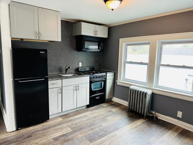 Photo - 301 E 9th Ave Unit Apt. #3