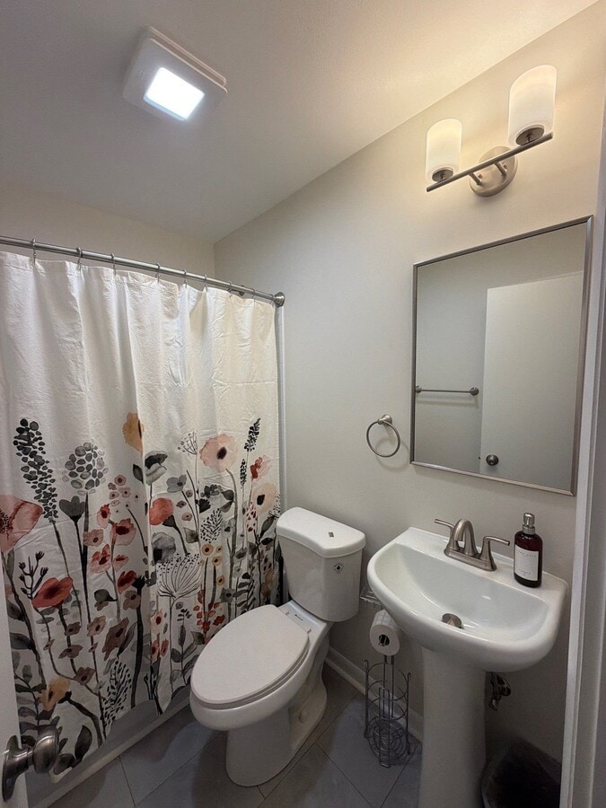 Photo - 2317 Western Ave Unit 2319