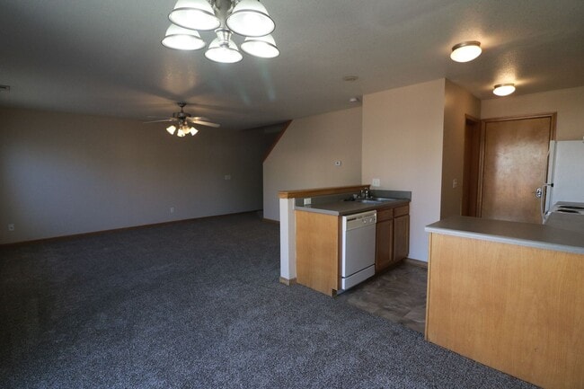 Photo - AWESOME 3 BEDROOM HOME CLOSE TO FORT RILEY