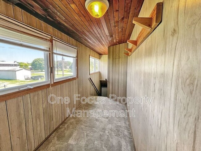 935 E. Second Street
