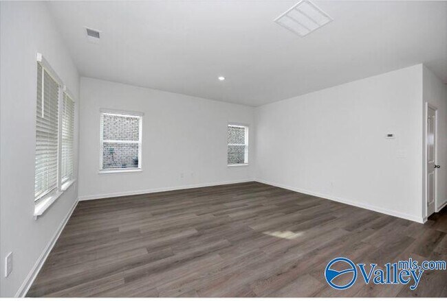 Photo - 29384 Satilla Cir