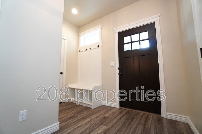 Photo - 38 E Ranch Dr