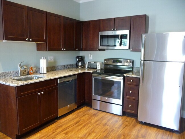 Photo - 1009 Peden St