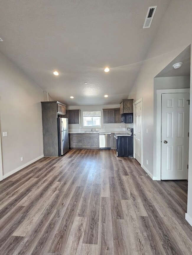 Photo - 1011 Pirate Cove Wy Unit C