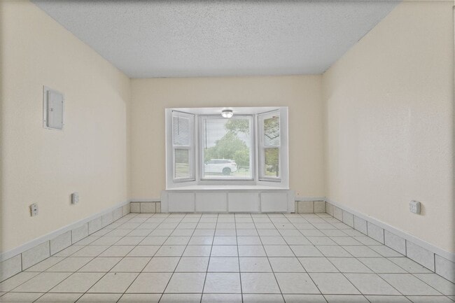 Photo - 601 Rucker St