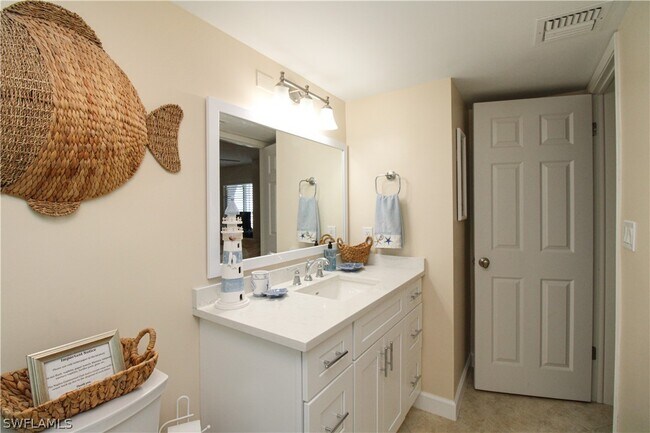 Photo - 3443 Gulf Shore Blvd N Unidad 213