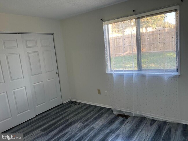 Photo - 388 Aldeberan Dr