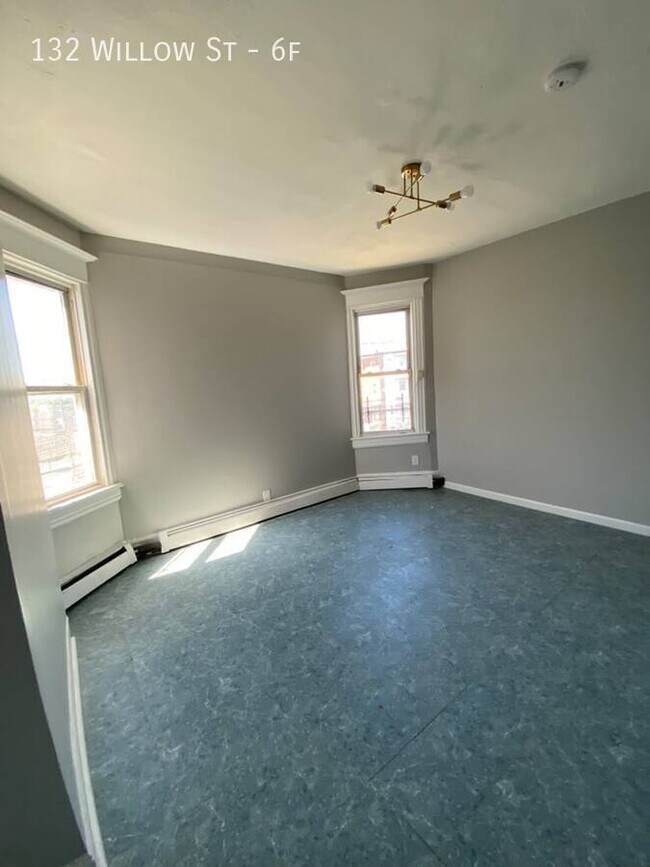 132 Willow St Unit 6f