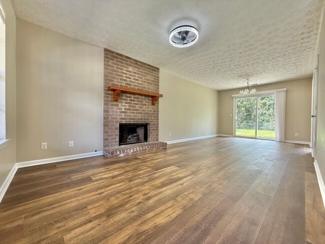 Photo - 279 Rice Gate Dr