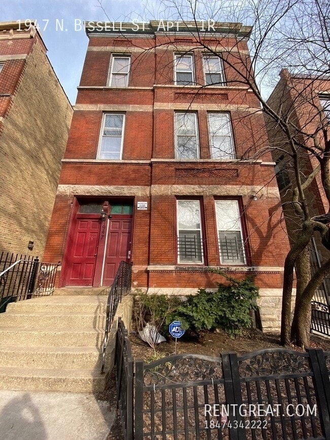 Building Photo - 1947 N Bissell St Unit 1R