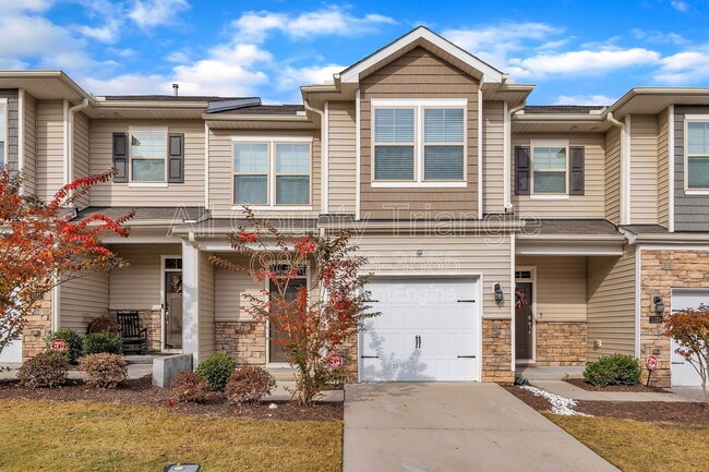 Building Photo - 1121 Latitude Dr