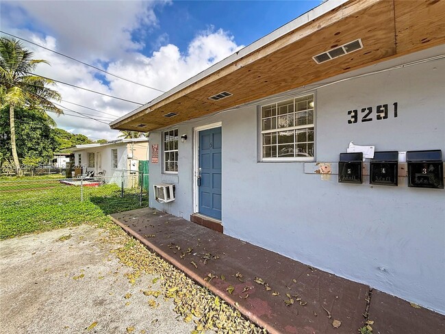 Photo - 3291 NW 132nd Terrace Unidad 5