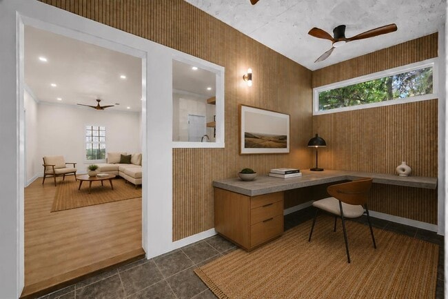 Photo - 1307 Kinney Ave