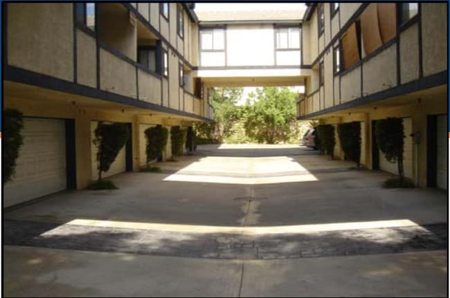 Photo - Trailside Apartments