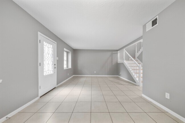 Photo - 11610 S Kirkwood Rd