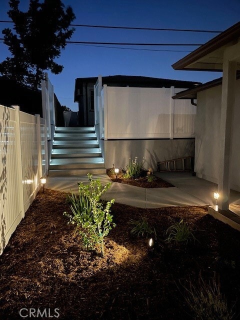 Building Photo - 2242 E Walnut Creek Pkwy Rental