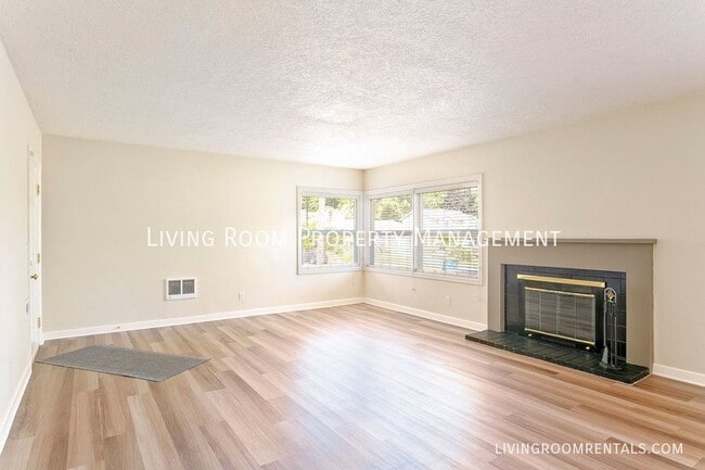 Photo - 6738 NE 22nd Ave