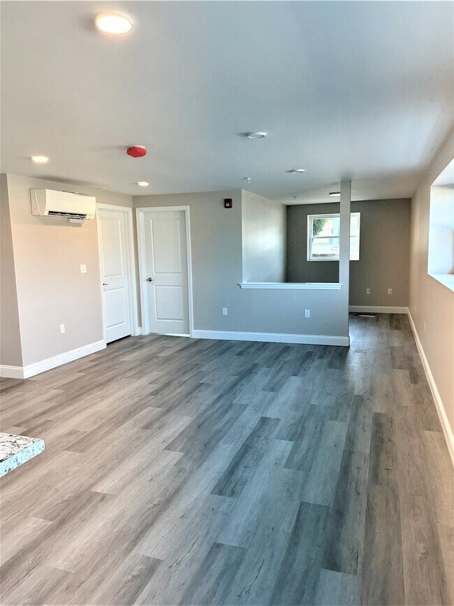 Photo - 530 Chestnut St Unit 2