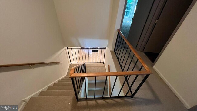 Photo - 744 Summit Chase Dr