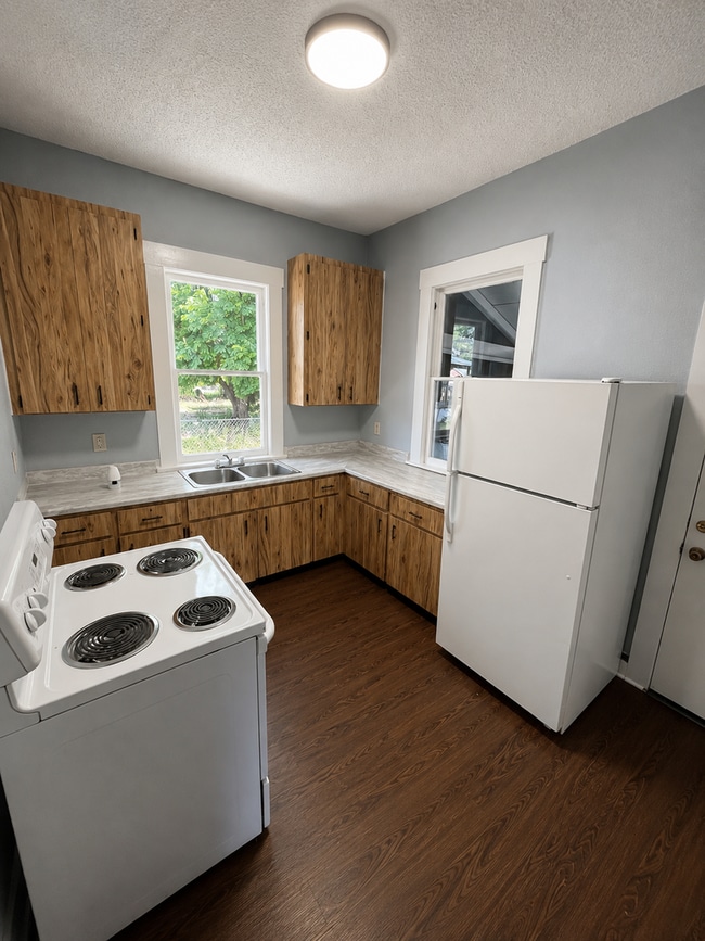 Photo - 1618 Wayman St